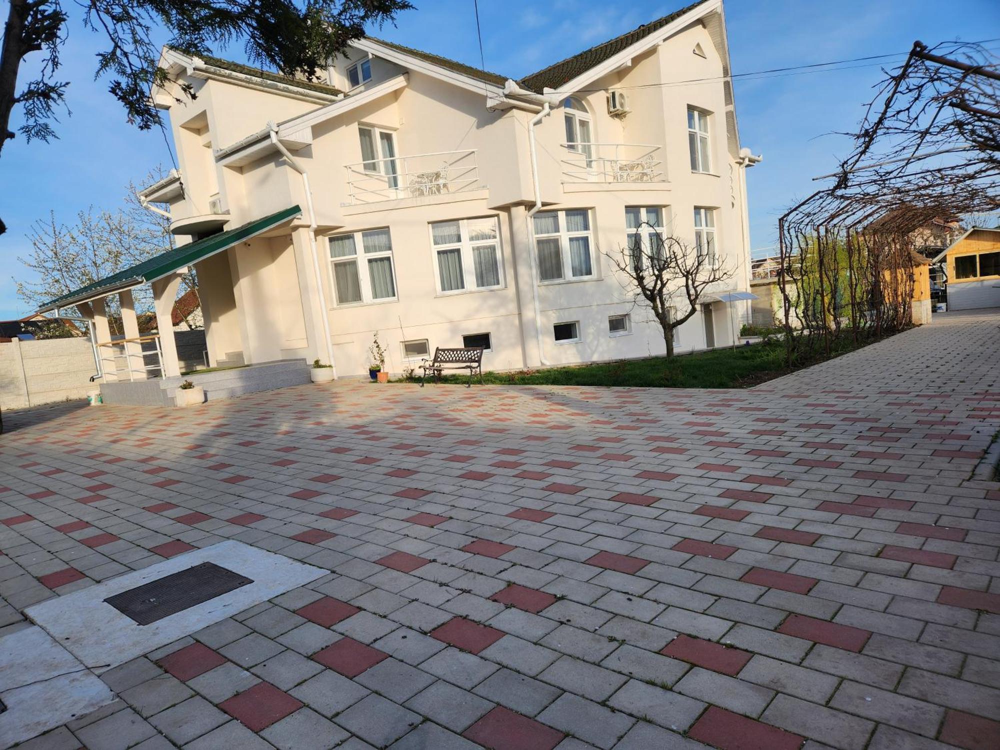 Vila Reghina Apartment Alba Iulia Exterior photo